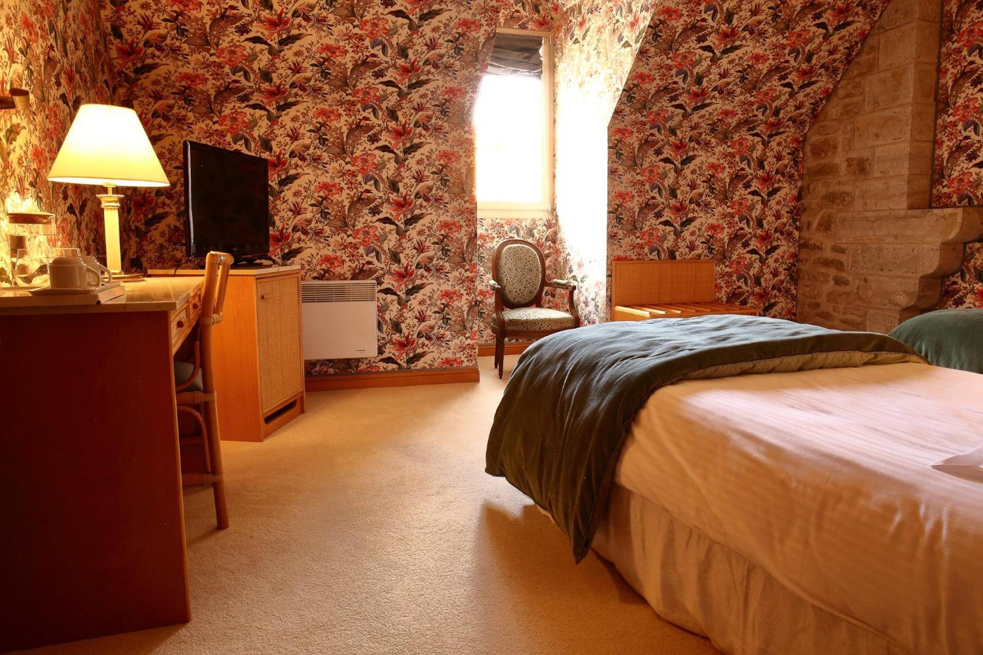 Chateau De Bournel Cubry Bagian luar foto